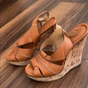 Chloe size 9 brown wedges